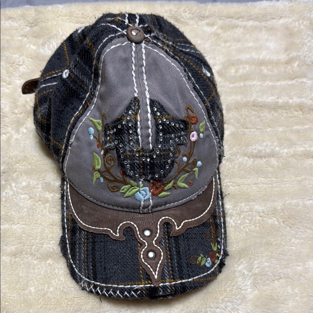 True Religion Embroidered Plaid Cap with Floral Design